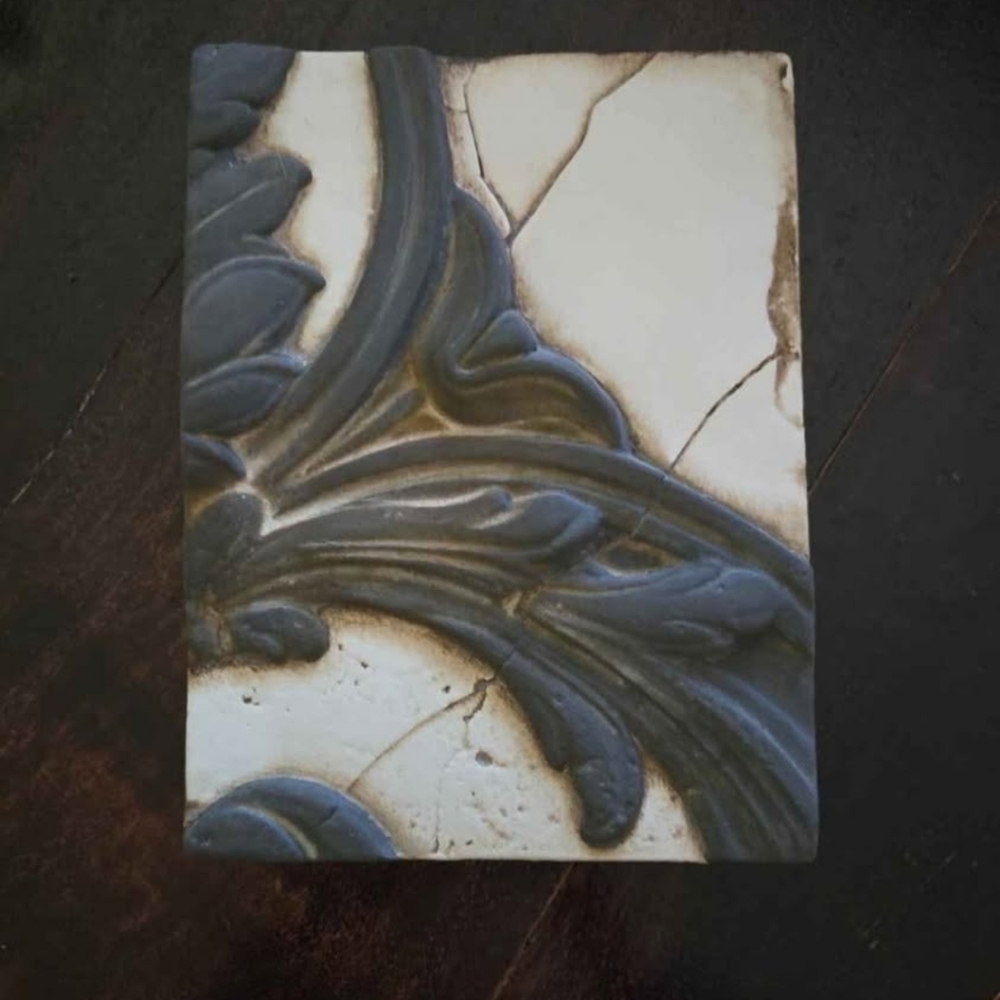Sid Dickens Tile